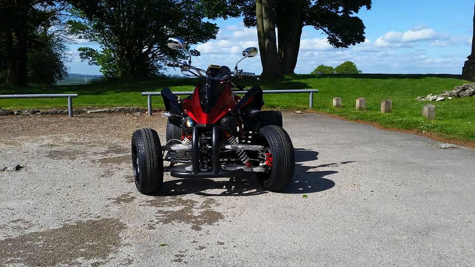 AtvWarehouse's tweet image. BRAND NEW COLOUR JUST IN ''CHILLI RED'', 
MOVE FAST ONLY 3 LEFT IN STOCK!
07514566313

#QUAD #ROADLEGAL #SUMMER #TOY