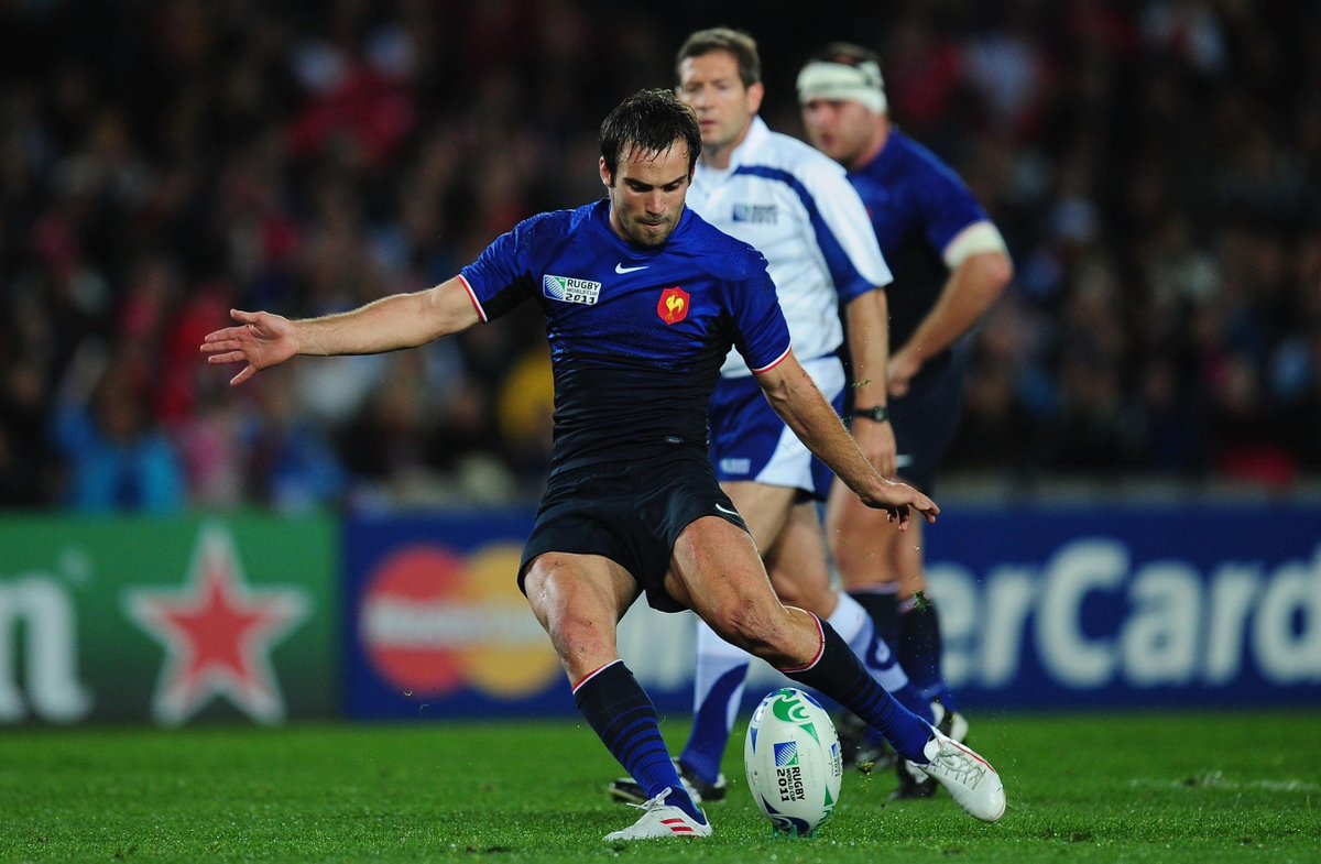 rugbyworldcup's tweet photo. SQUAD: @FFRugby announce 36 man squad for #RWC2015, including @TitiDusautoir @michalakfred
http://t.co/qT88GxAA3r http://t.co/37pEPRU90K