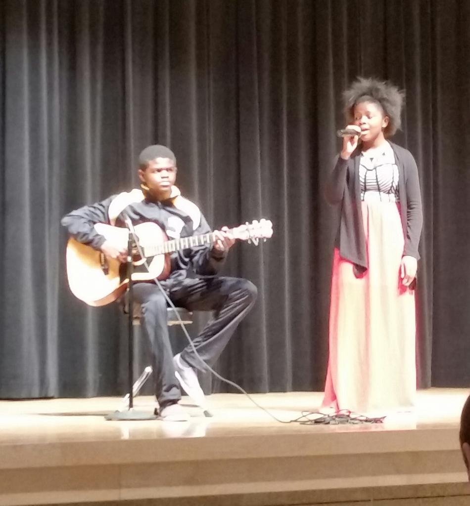 aikennewtech14's tweet photo. Students inspire in Aiken's first Art and Talent Showcase.  See Mrs New for your student artwork to take home. http://t.co/75F7N5WgVp