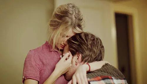 CFXSMFDVAAA5aLL.jpg:large