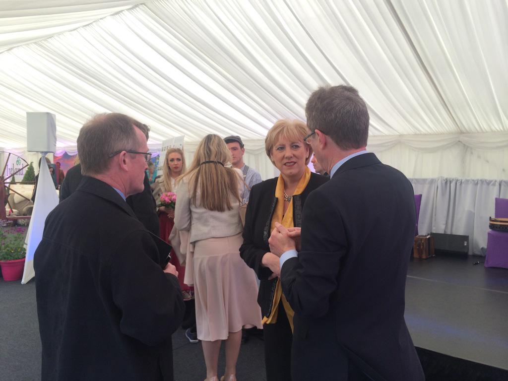 Heather Humphreys tweet media