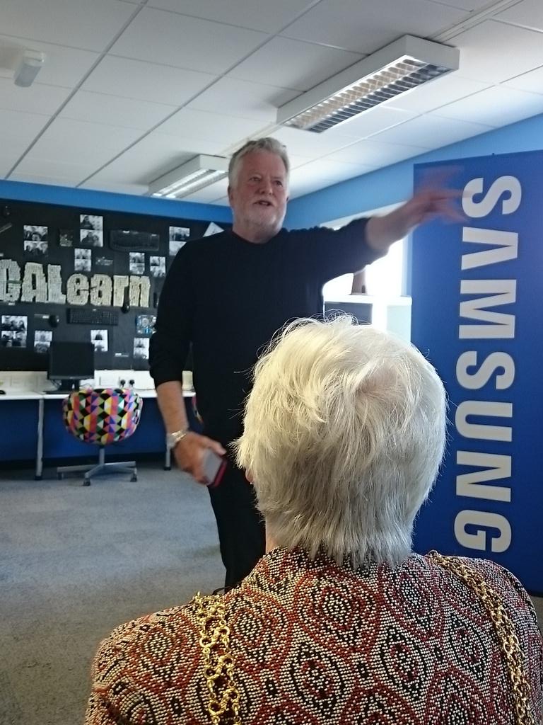 Excited to be at the opening of the new <a href="/SamsungUK/">Samsung UK</a> digital classroom @ipaca_official #communitylearning