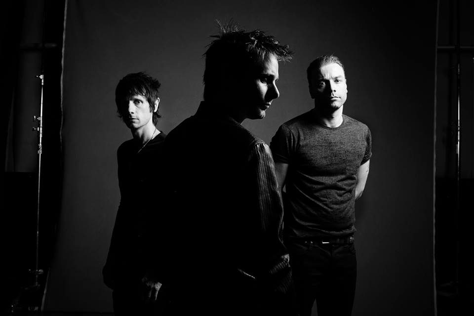 Radioacktiva_'s tweet image. .@muse es nuestra #BandaProtagonista con su canción: Mercy, escúchela y opine a través de: bit.ly/1PuVK7Z