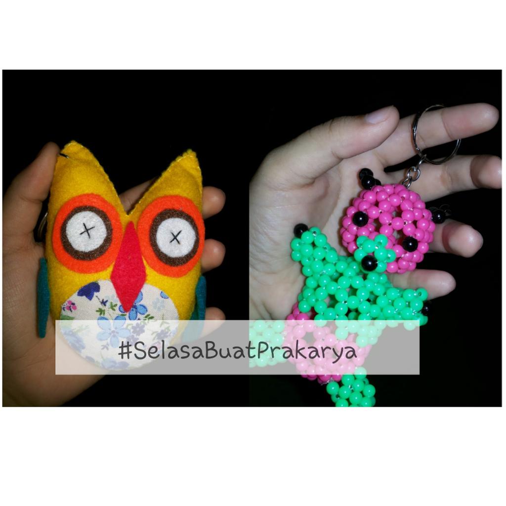 nadahaniifah's tweet photo. ....karena Kreatifitas melahirkan kesadaran akan proses #SelasaBuatPrakarya @RuangBacaEmbun http://t.co/x8oPx2m0bw