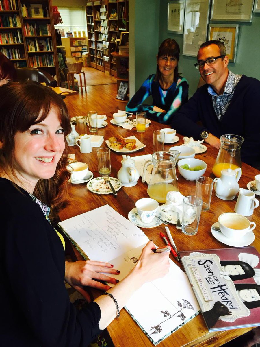 CatherineStoke9's tweet photo. Congrats Katie May Green winner of Book Factor with Seen and Not Heard Thank you Andrew for lunch! @simplybooksNo1 http://t.co/s3qA4aUrIJ