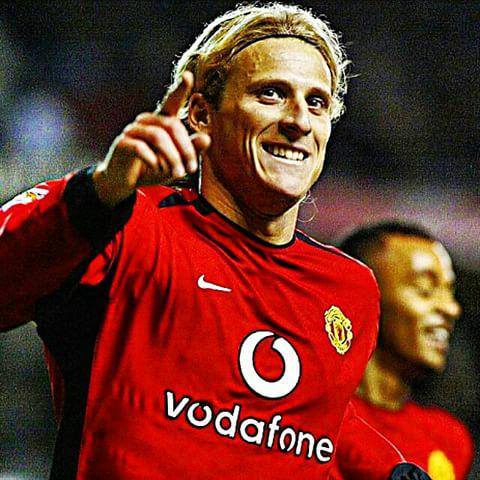 Happy Birthday Diego Forlan yang ke 36 tahun :)   