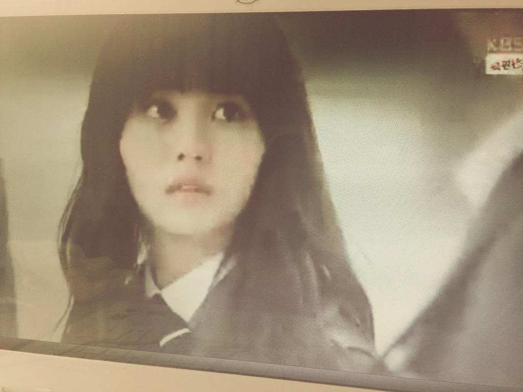 chanpink76's tweet photo. @MyloveKBS #후아유사인대본  후아유 화이팅!!! http://t.co/1OcXL66qKE