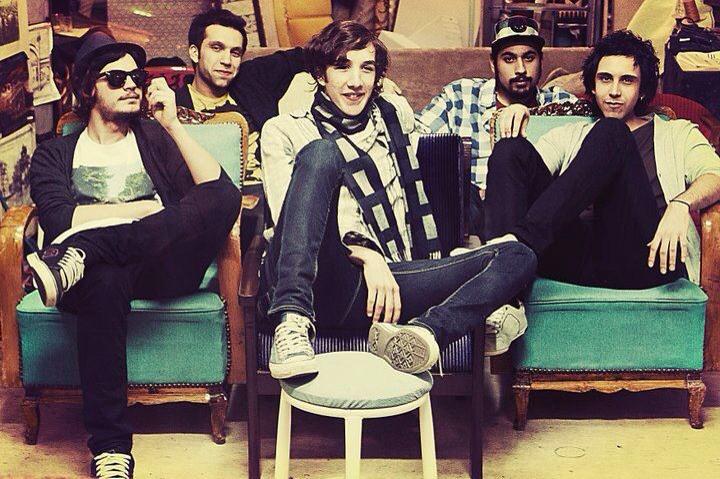 zeglence's tweet photo. Motto, 23:00'da Nublu Sahnesi'nde. @mottoband @cansurmen @canbuyukbas @teddypickers @nubluistanbul http://t.co/Dg1DJJQV0m