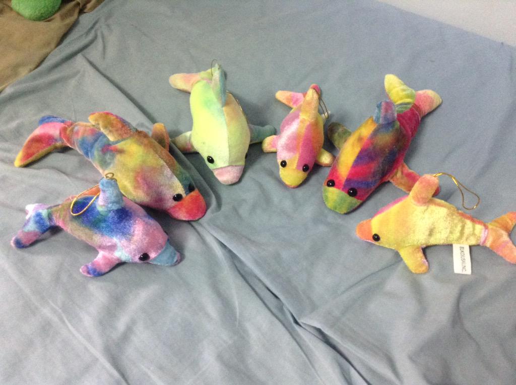 karafruit's tweet photo. #IBMcloudSMASH @pikabluemix a swarm of dolphins attacks @cloudtroll!
(no they were not stolen from small children) http://t.co/bZpXziCrZg