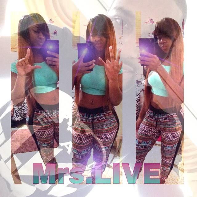 305Djghost's tweet photo. If she support her Man 💯Then she's a keeper✊Always been his rider and it don't Stop Here ..Team L.i.v.e For Life 👑👻💯🔥 http://t.co/fOHCcm6q2p