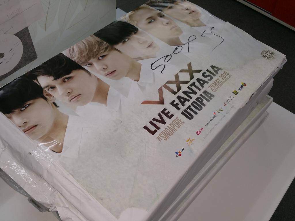 Threeanglespro's tweet photo. Complimentary VIXX Live Fantasia Utopia posters 4 all concert goers. 10 more days to Live Fantasia Utopia in Sg... http://t.co/wIFxkkH45e