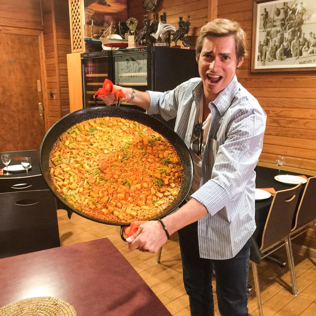 carlosbaute's tweet photo. Pequeñita paella pues...
Desde #Águilas #Murcia #España un país para comérselo. http://t.co/86cq9YUOj6