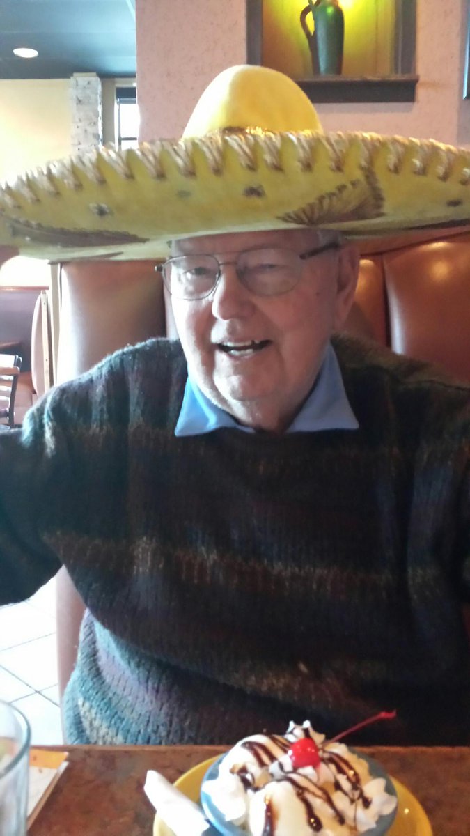 MarkHaddorff's tweet photo. Here's the birthday boy!#85alive http://t.co/vcLtKAohDO