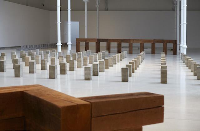 museoreinasofia's tweet photo. Nueva cápsula de la Radio del Museo sobre la exposición "Carl Andre. La escultura como lugar" http://t.co/VVGuIfJpcn http://t.co/7PlVZQ00Pj
