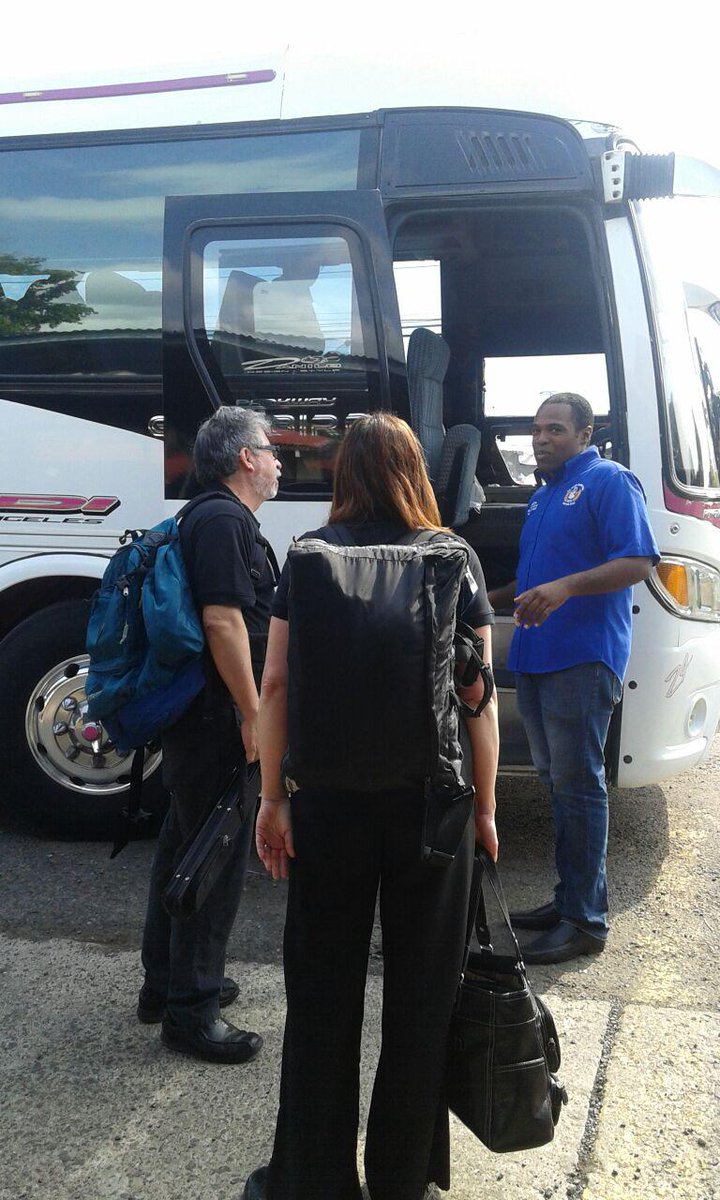 Attacca_SW's tweet photo. Bienvenida por @BMVRG  Colegio MCO. http://t.co/wwhsZxH2S8