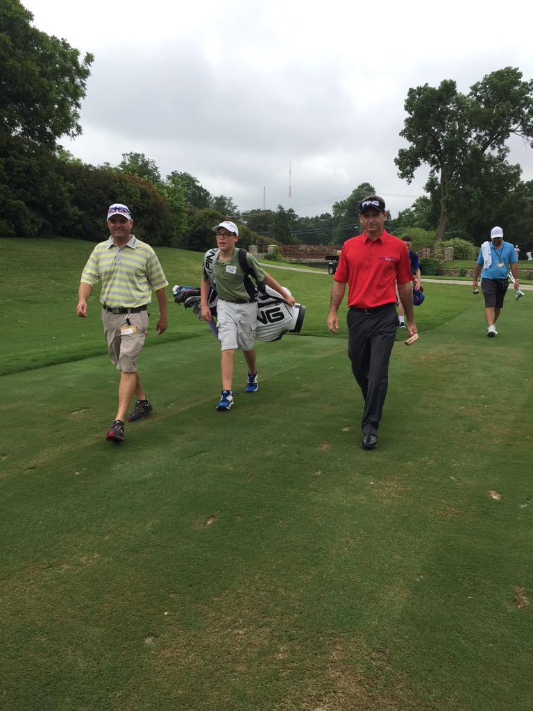 FirstTeeFW's tweet photo. Spent the morning with @markwilsongolf and @BillyHurley3! Sending big thanks to @fcagolf! #TFTFW #Gamedayproductions http://t.co/Qa9nK3bjQX