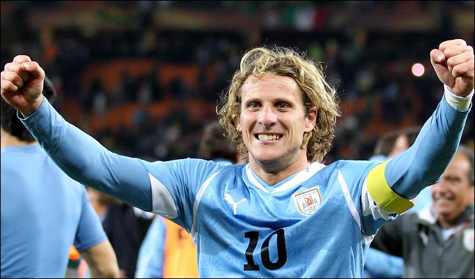 Happy 36th birthday to legendary Uruguayan footballer Diego Forlán! 