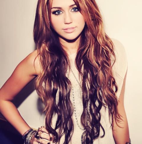 immafakeher's tweet photo. Hello I'm Ashley! http://t.co/bpMtwQ0ThB