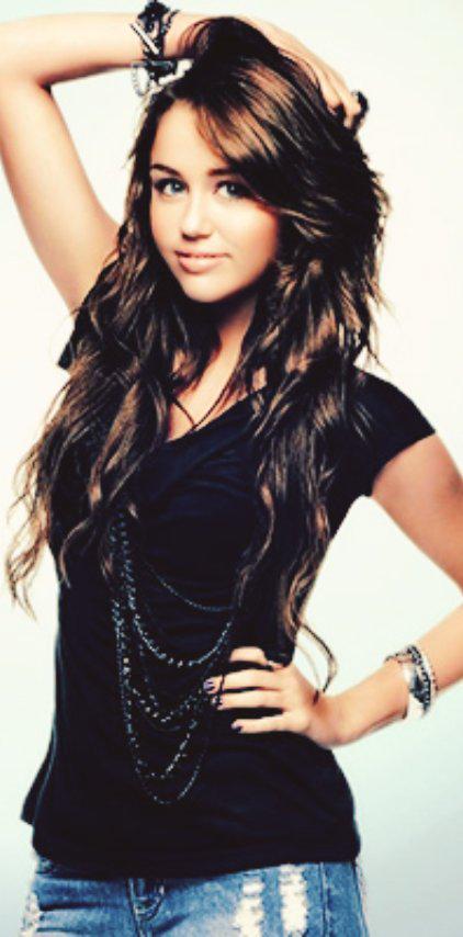 immafakeher's tweet photo. Hello I'm Ashley! http://t.co/bpMtwQ0ThB