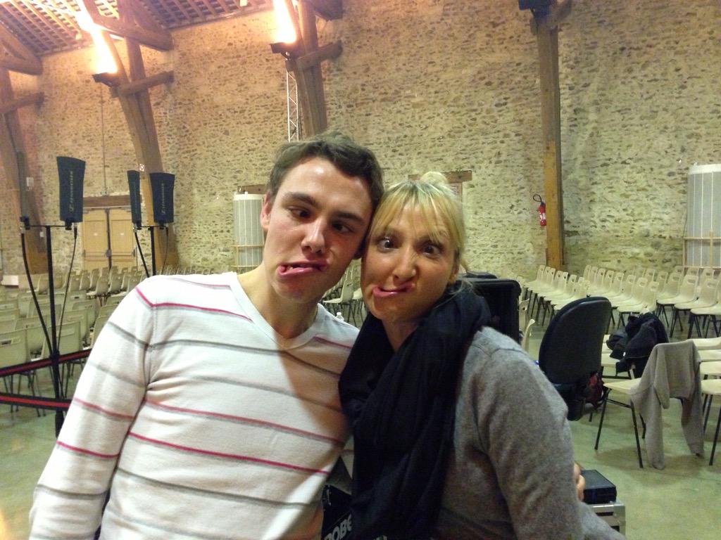 Wifie_wills's tweet photo. Avec @AudreyLamy !! #PFAMILY #SELFANS ! the best ! 😘 #grimace http://t.co/mnBuDwDJrl