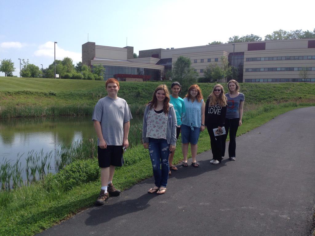 TMiller21CCCS's tweet photo. Break time! @21CyberSchool we make keystone testing fun! @Sgalette21cccs #cyberstrong http://t.co/aIzsaCMkbw