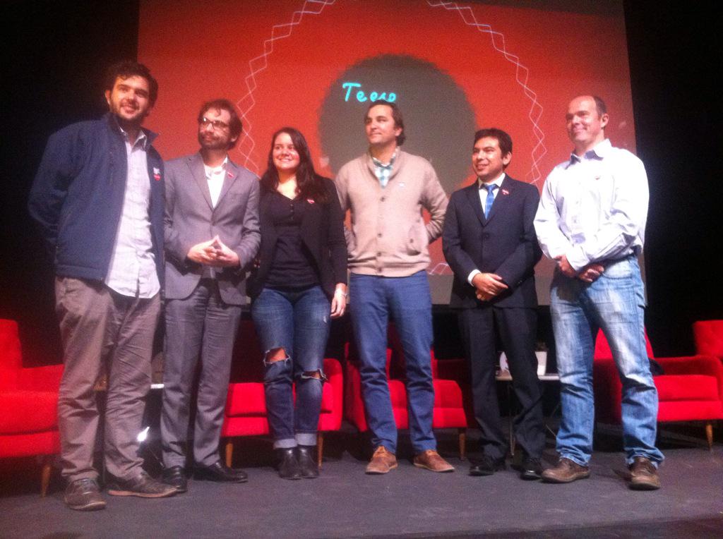 Teleton's tweet photo. Ponemos fin a este interesante encuentro de líderes emprendedores e iniciar con la #Innovatón 2015. ¡Participa! http://t.co/ppDv3jujwO
