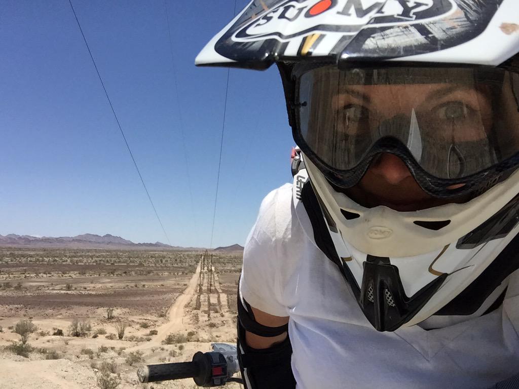 Raventurous's tweet photo. Gorgeous day for a #ride!  ⭐️http://t.co/4Sq4luFd6O⭐️ #Desert #motorcyclegirl #suomy #leatt #atv #quad #yfz450 http://t.co/tKWZfYzG0T