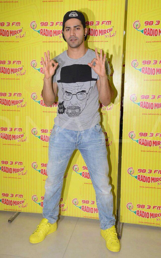 VarunsTeam's tweet photo. [Pic Set] @Varun_dvn Promotes ABCD 2 At Radio Mirchi (1) http://t.co/Rs72Ay79Js