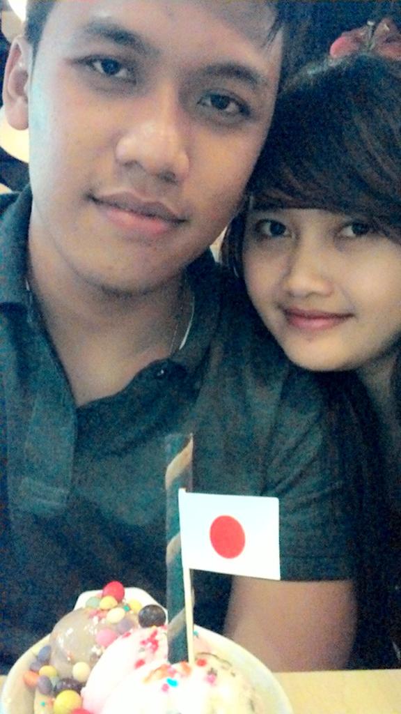 dwiisty's tweet photo. 😚😘😊 http://t.co/dkFTHADrmz