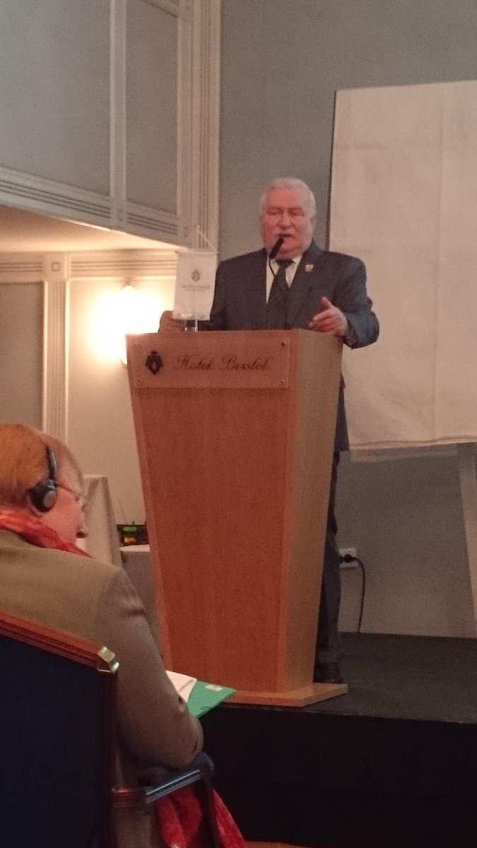Lech Wałęsa <a href="/oslocenter/">The Oslo Center</a>: experiences from Poland's democratic transformation  relevant for other countries today
