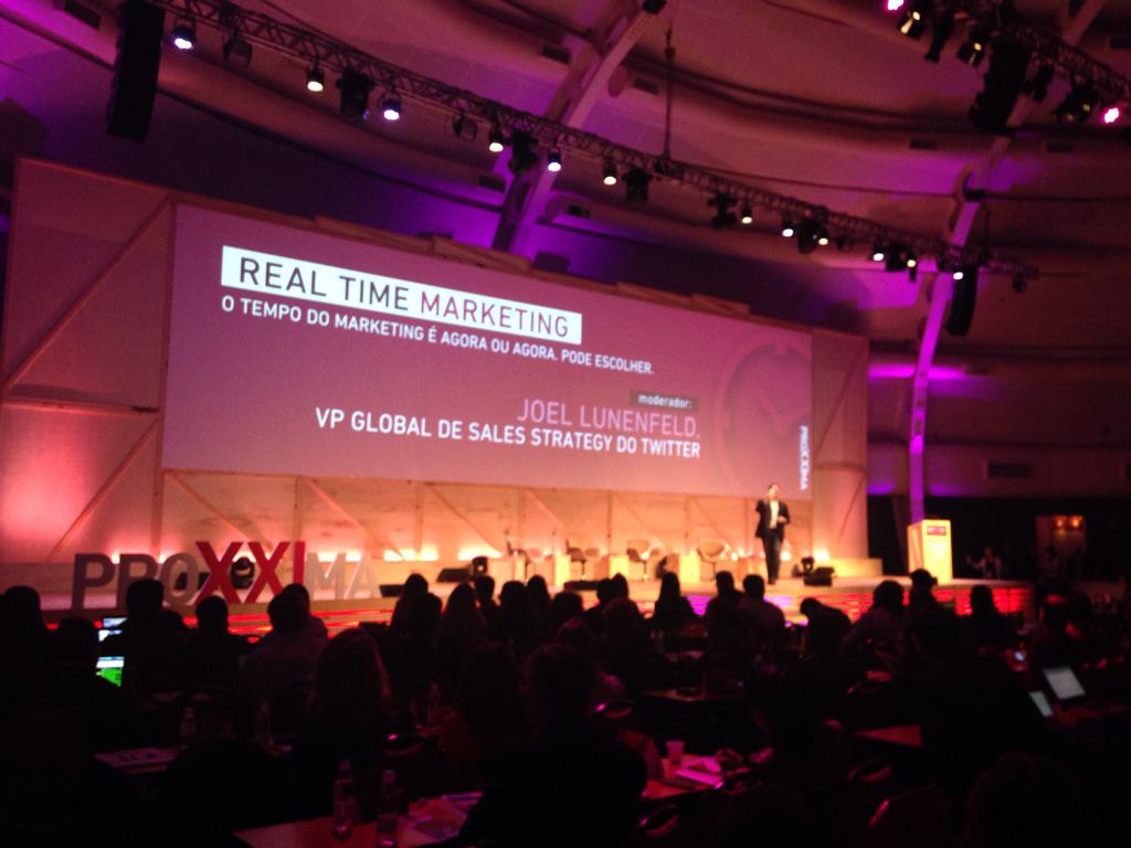 FMaltaMKTexp's tweet image. @joell do @twitter começa agora sua palestra sobre o #PoderDoAgora no #ProXXIma2015