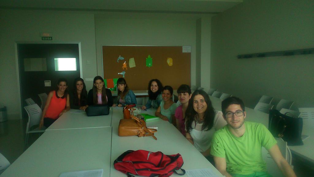 cllorcat's tweet photo. Uso educativo de Twitter!, hablan L@s alumn@s @cristobalsuarez #eduticuv http://t.co/tOtvG2nWw1
