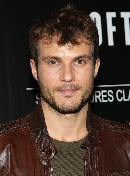 EyeCandyFrance's tweet photo. #PHOTOS Ryan au Special Screening Of Sony Pictures Classices "Aloft" hier : http://t.co/Ki8UzZ4zEf