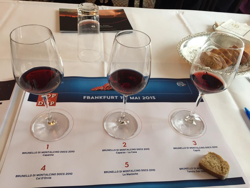 Wein_sein's tweet photo. #Brunello di Montalcino 2010 Verkostung #Vinum #Frankfurt, Favorit war der Col D'Orcia http://t.co/3rwAS3YaiY