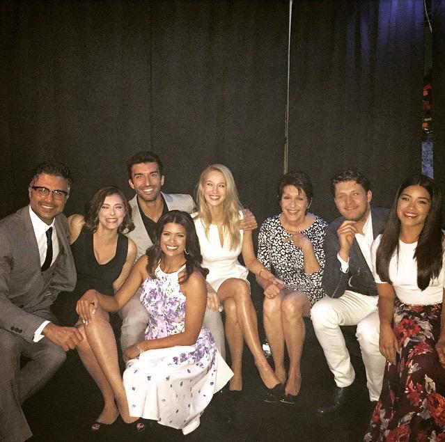baedoniunite's tweet photo. Our favorites💕 WE MISS U "@yaelgrobglas: The family back stage at the #upfronts #helloredeye https://t.co/Nzyeqgn9QV" http://t.co/qaFgGjE3pK