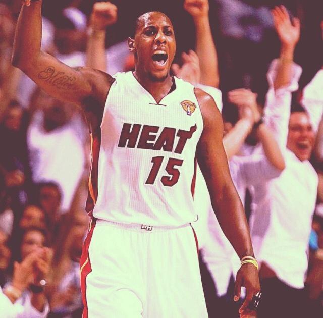 Happy Birthday to one of the greatest point guards for the Miami Heat 2x Time NBA Champion Mario Chalmers 