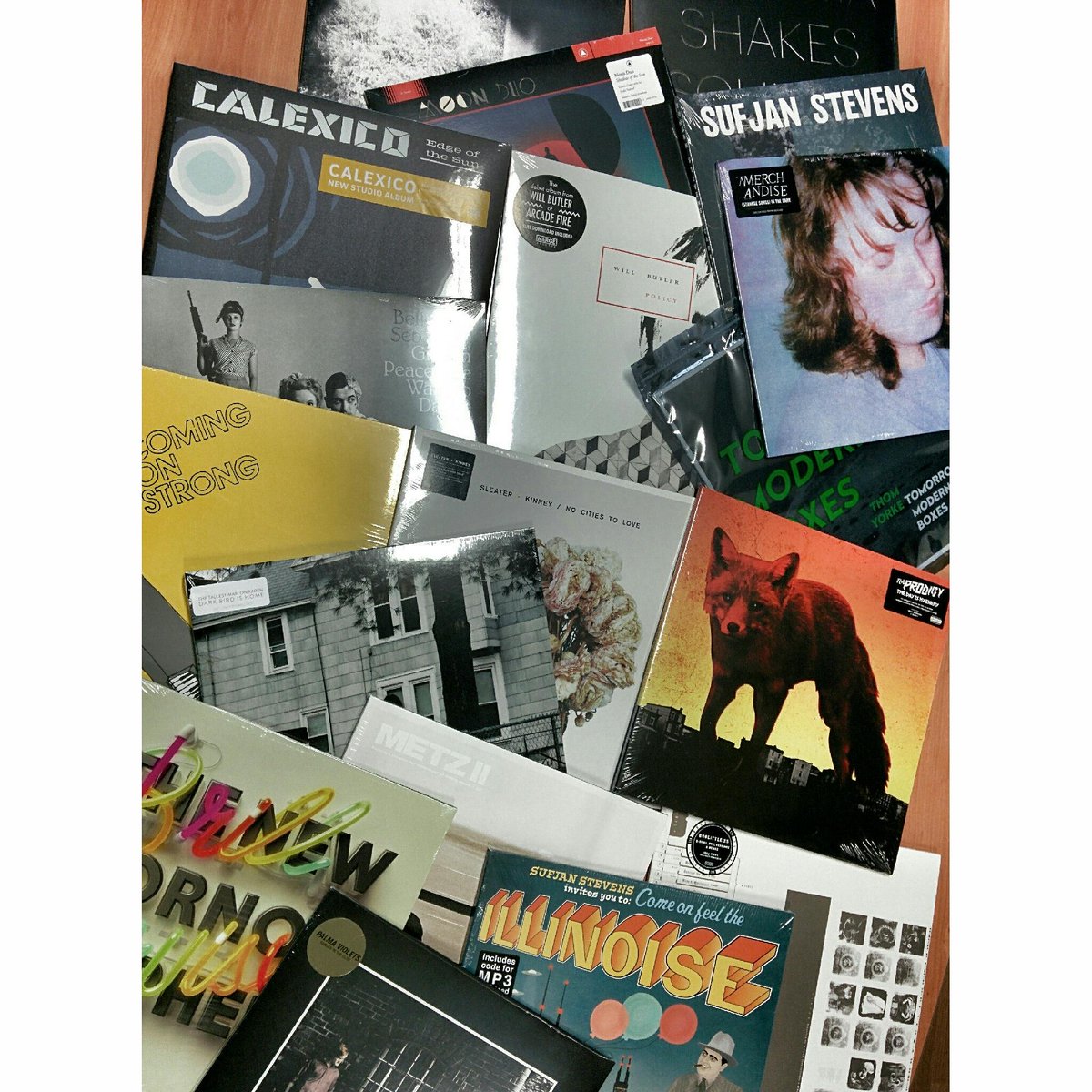 ApoloStore's tweet image. Novetats a @ApoloStore! @CalexicoNYC, Will Butler, The Prodigy, @METZtheband, GY!BE, @sufjanstevens, @Alabama_Shakes