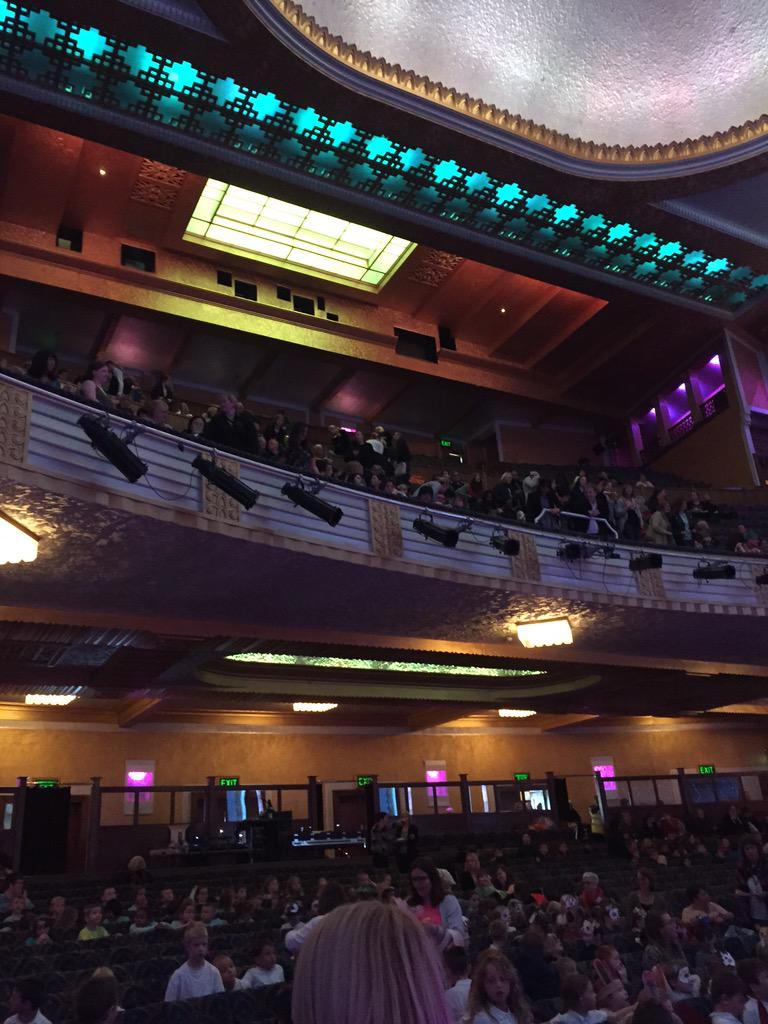 simplybookshq's tweet photo. Super #bookfactor2015 @StockportPlaza1 Fantastic bks & amazing performances. BIG thanks to all of you! http://t.co/Keciqc0vQd