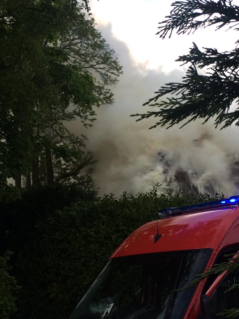 #blikseminslag #grotebrand #blaricum #paviljoenweg #Huizen