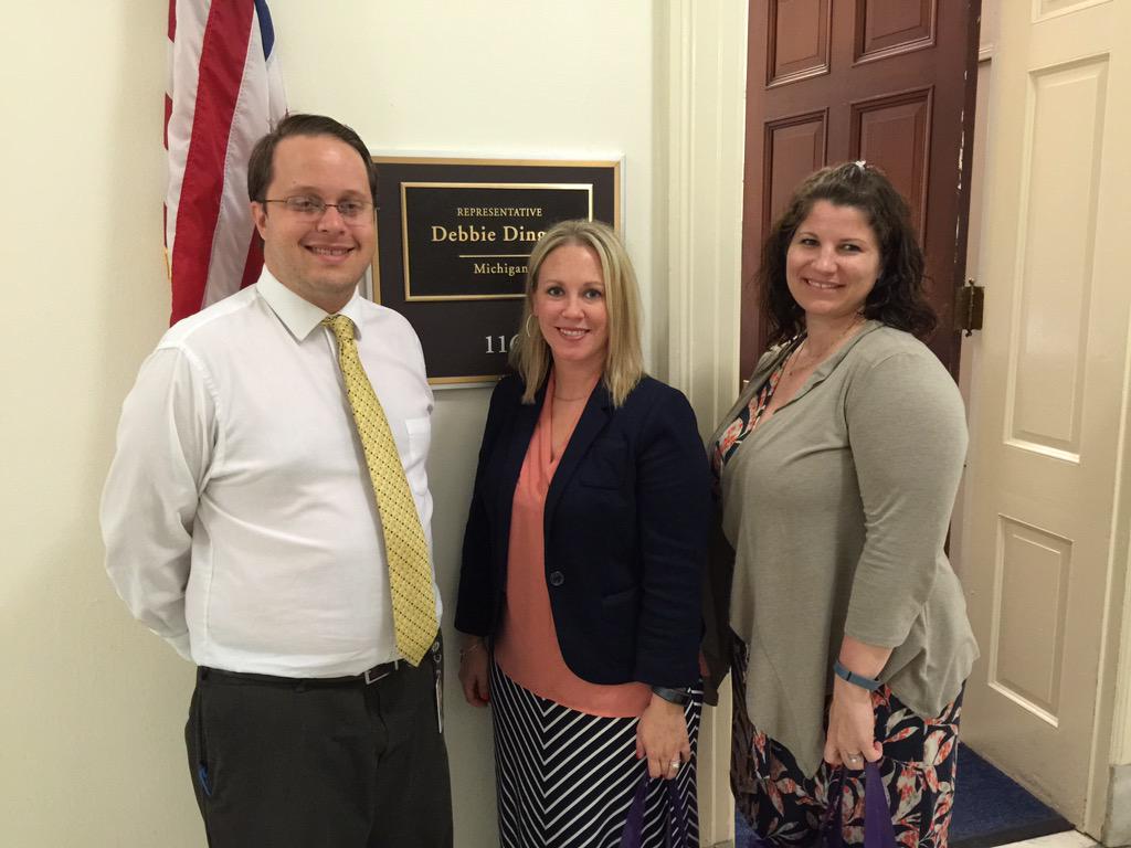 KaraHM_'s tweet photo. @RepDebDingell, thank you for supporting healthy moms and babies #modadvocacy #endnas #cutshurt http://t.co/FRHFlw3NB3