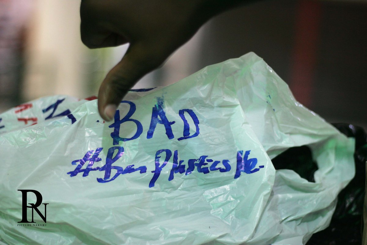 QUESTION :Do u feel comfortable in a plastic
polythene infested area...yaani makaratasi
#BanPlasticsKe @HolyvahK