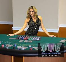 Play 'Hi-Lo' FREE at:
editor.playto.io/view/juned.wah…