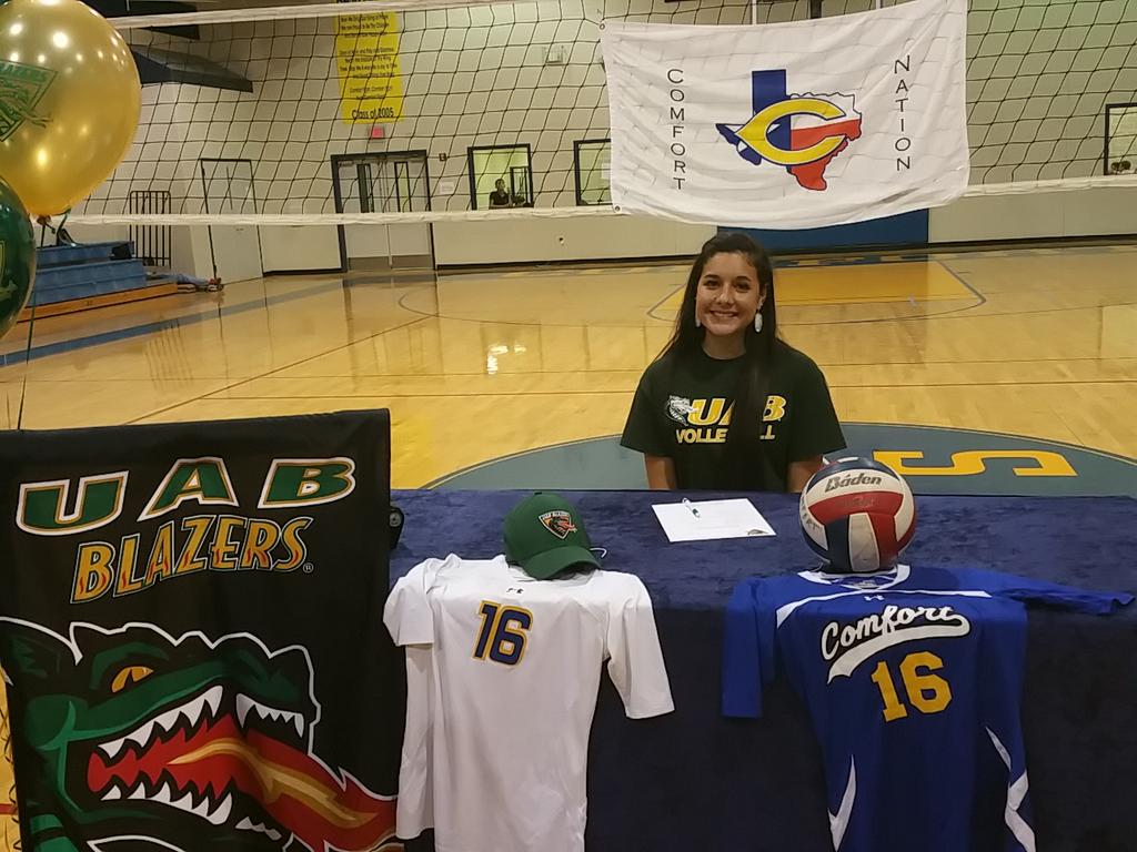 chelle14s's tweet photo. Super proud of this kiddo!!! @eschuylerm way to get after it kid #FusionBeach http://t.co/PW46zf4mJq