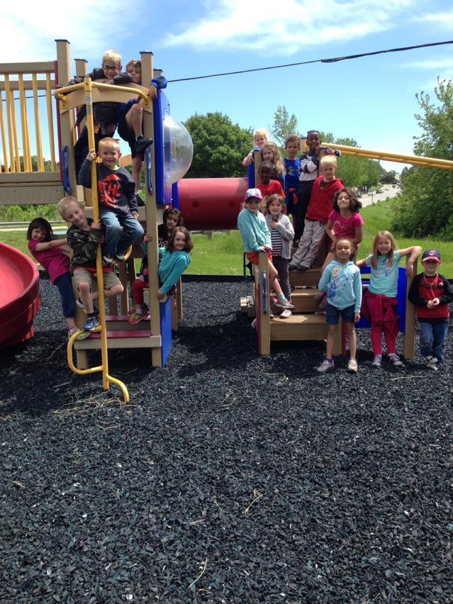 Primary_Dots's tweet photo. Kindergarten Picnic http://t.co/oOjMUXCtyq