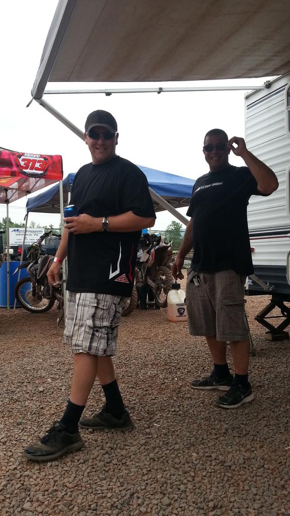 motorcycle_Part's tweet photo. Good times at the #gamblebox #rydewear pits #motocross #motorcycle #moto #dirtbikes #mx #racing #bingo #jackpot http://t.co/Z8qUmuHJXp