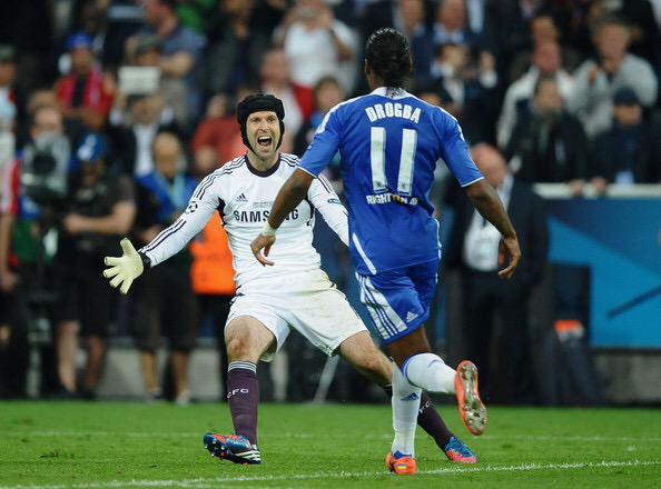 UberChelseaFC_'s tweet photo. Some people forget you in Munich but you were the hero of the night. You are the best goalie ever.

#ThankYouPetr http://t.co/cEyHcULZHE