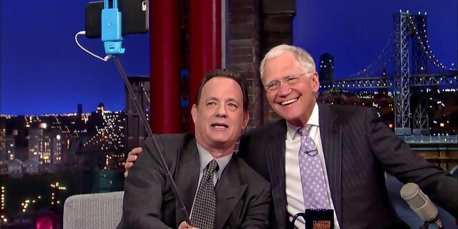 simplusnow's tweet photo. Even Tom is down with #SelfieWithSimplus .... #ThanksDave http://t.co/KEFYpCfheo
