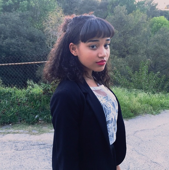 BuzzFeedCeleb's tweet photo. Amandla Stenberg might be the coolest teen on Instagram http://t.co/2DCTGpbrhk http://t.co/L6UOAgyFRW