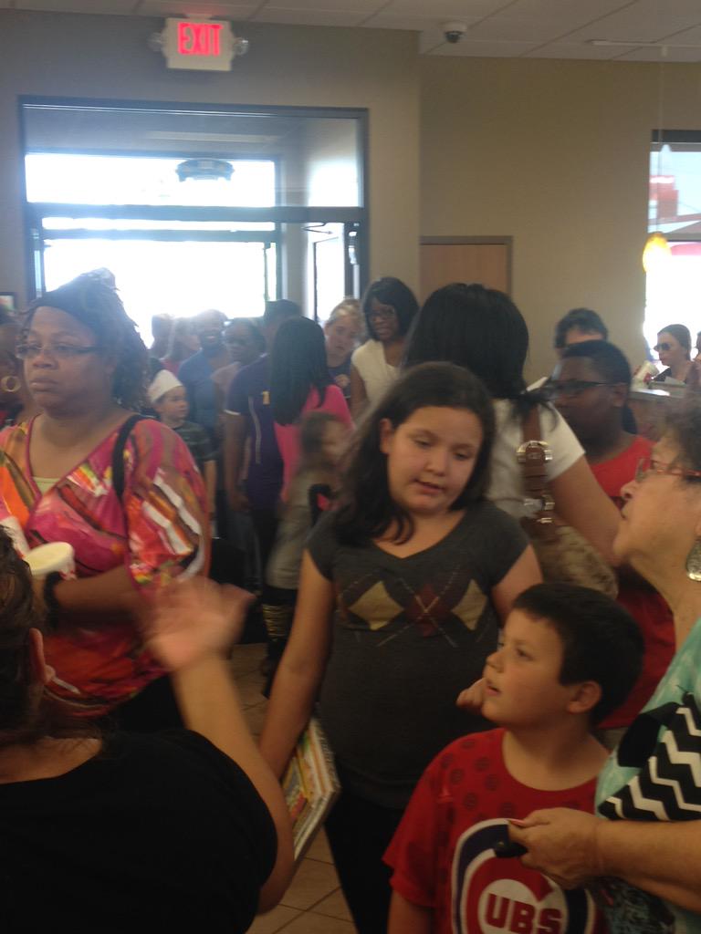 Hundreds of people turn out for the kick-off of @SpringISD Summer Reading program!