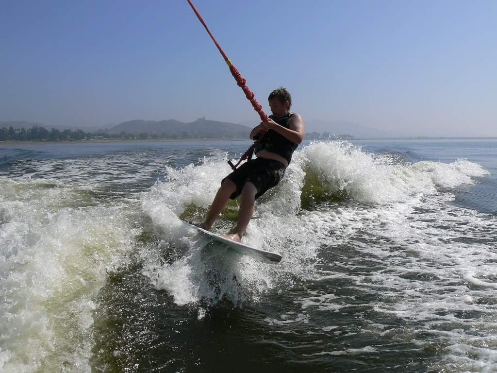 Activity Bus tweet media